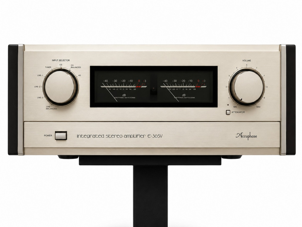 Image of Accphase integrated stereo amplifier E-305v