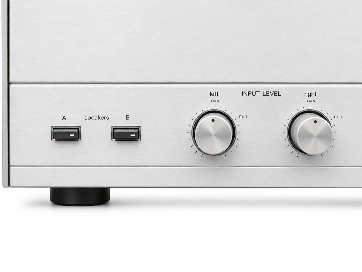 Luxman M 383 stereo power amplifier Luxman C 02 stereo pre amplifier