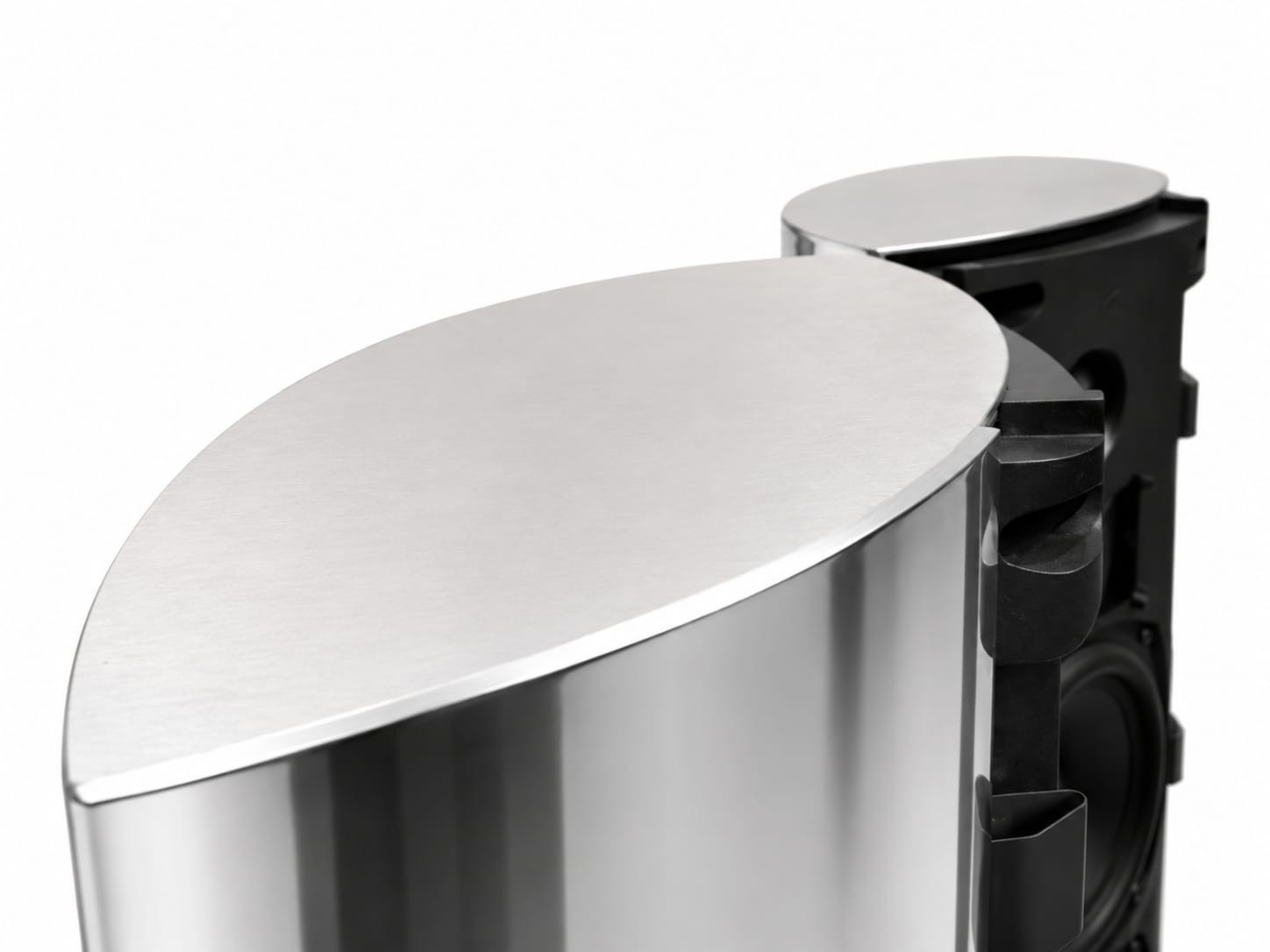 Bang Olufsen BeoLab 4000