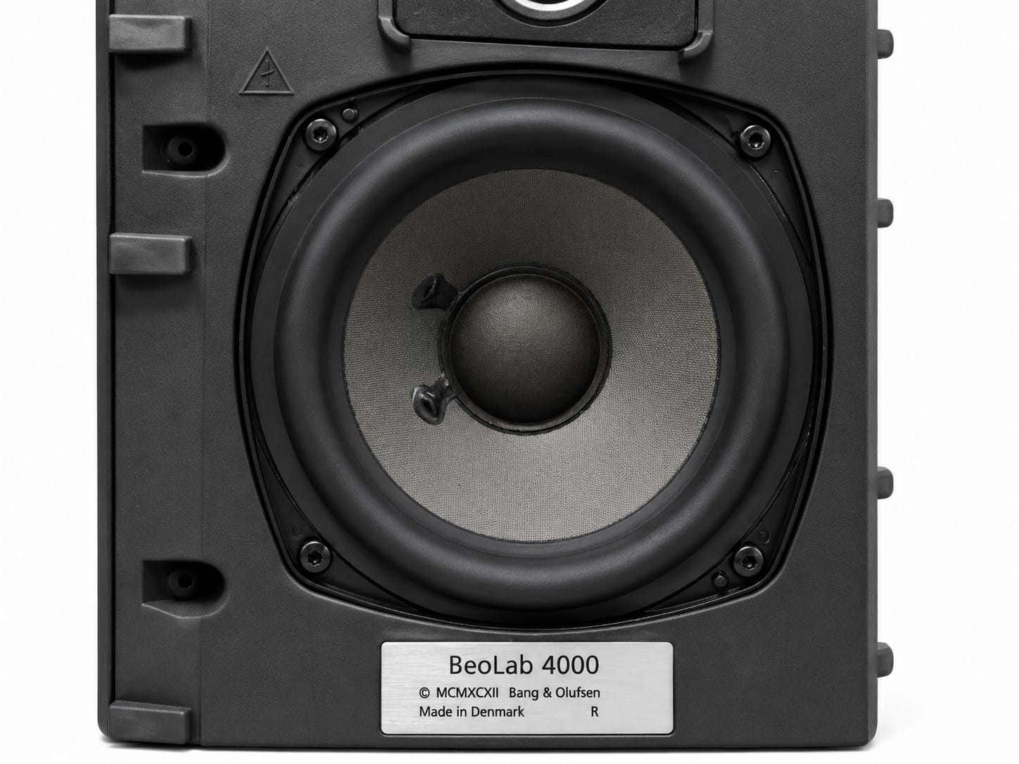 Bang Olufsen BeoLab 4000