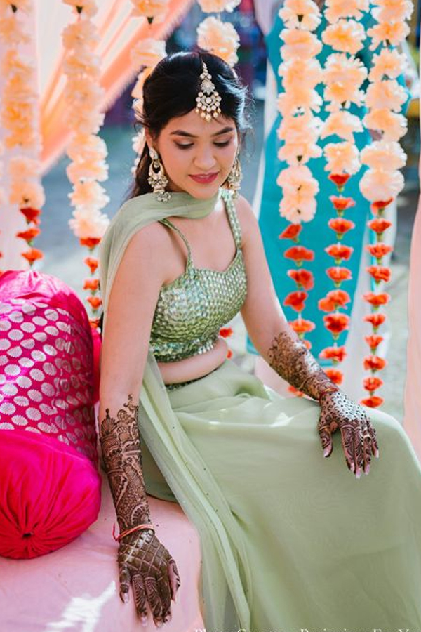 Category Alt Mehendi