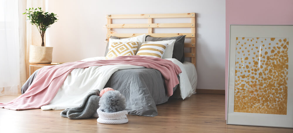 The art of dressing a bed