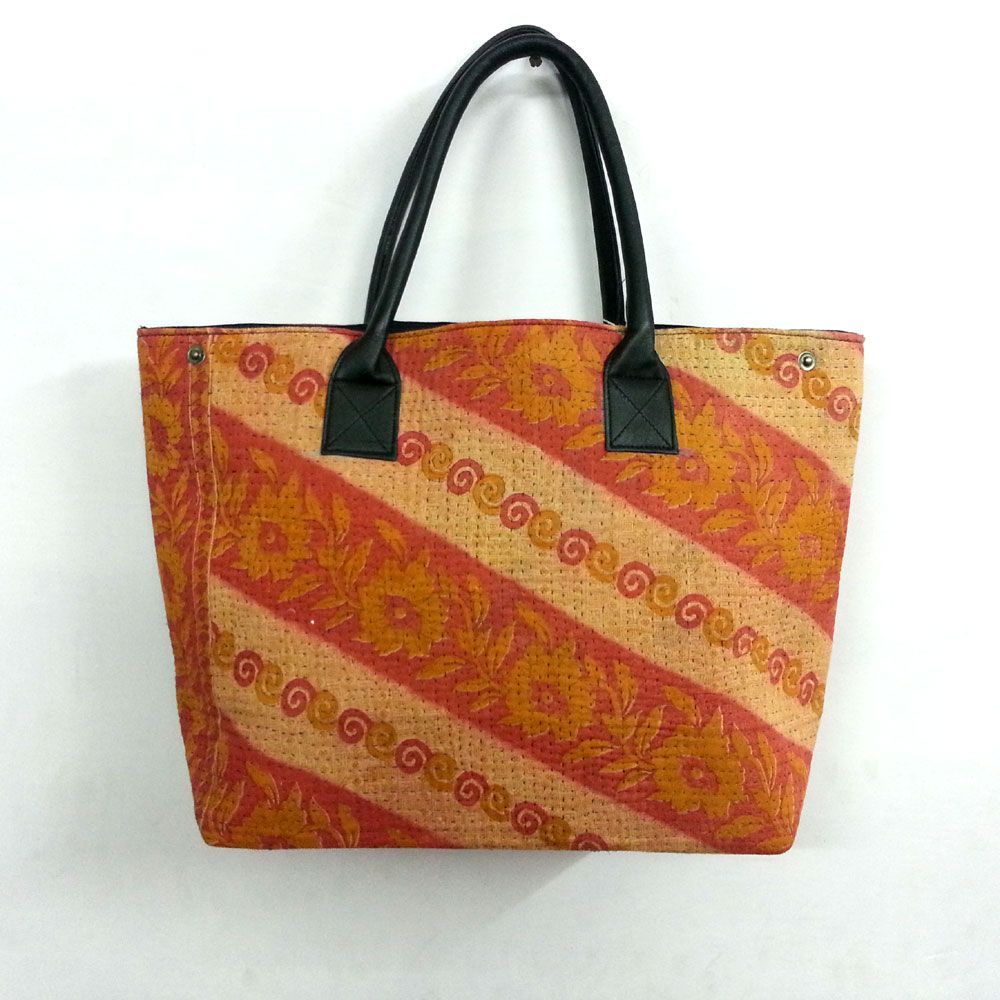 Tote Bags An Accessory That Is Practical & Stylish
