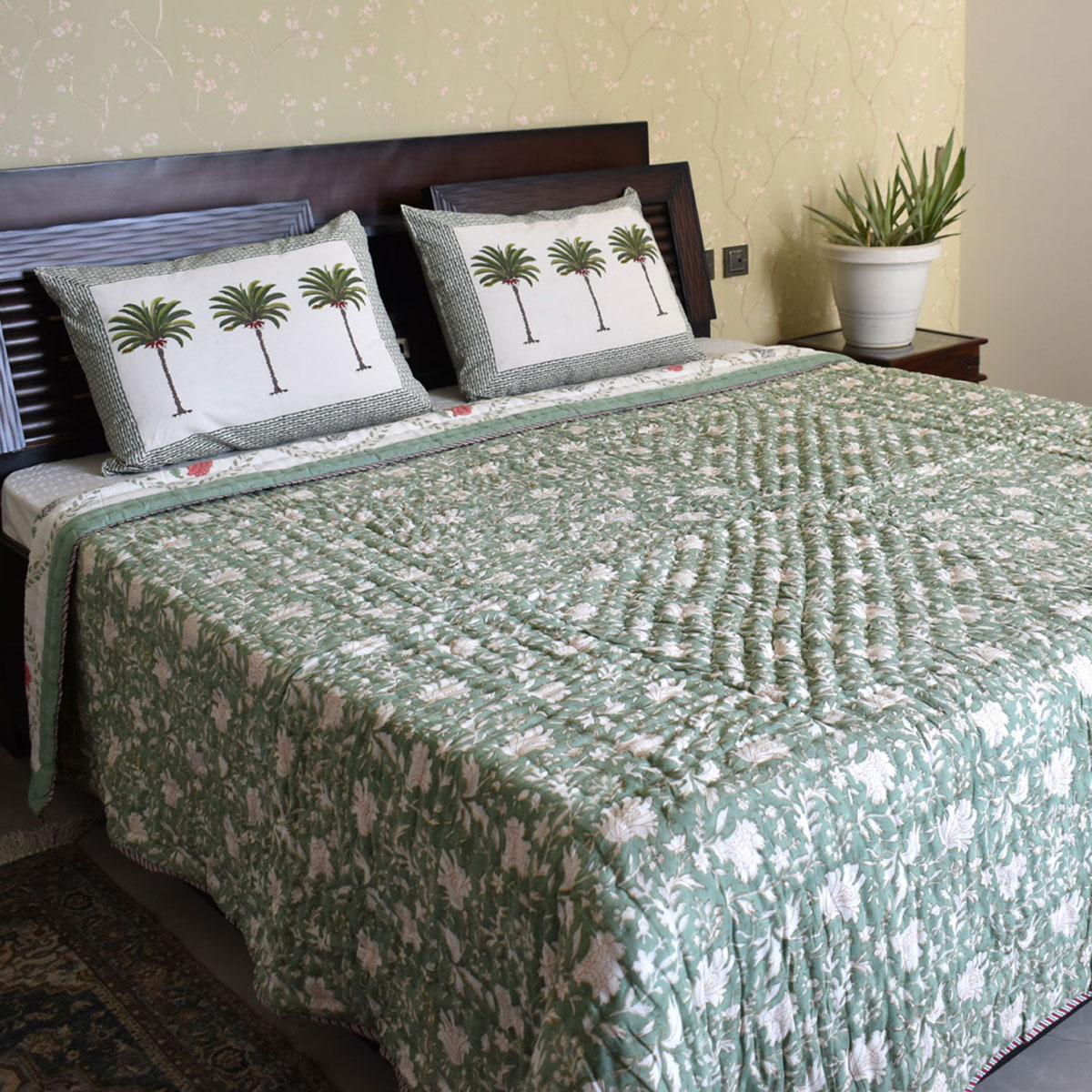 Hand Block Printed Cotton Queen Size Quilt  White Green Flower 202215