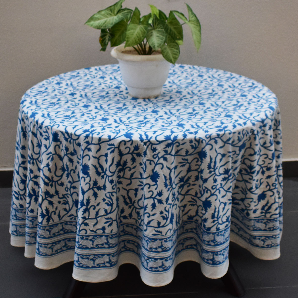 Round 220 cms Cotton French Design Table Cover Indigo Royale 202409