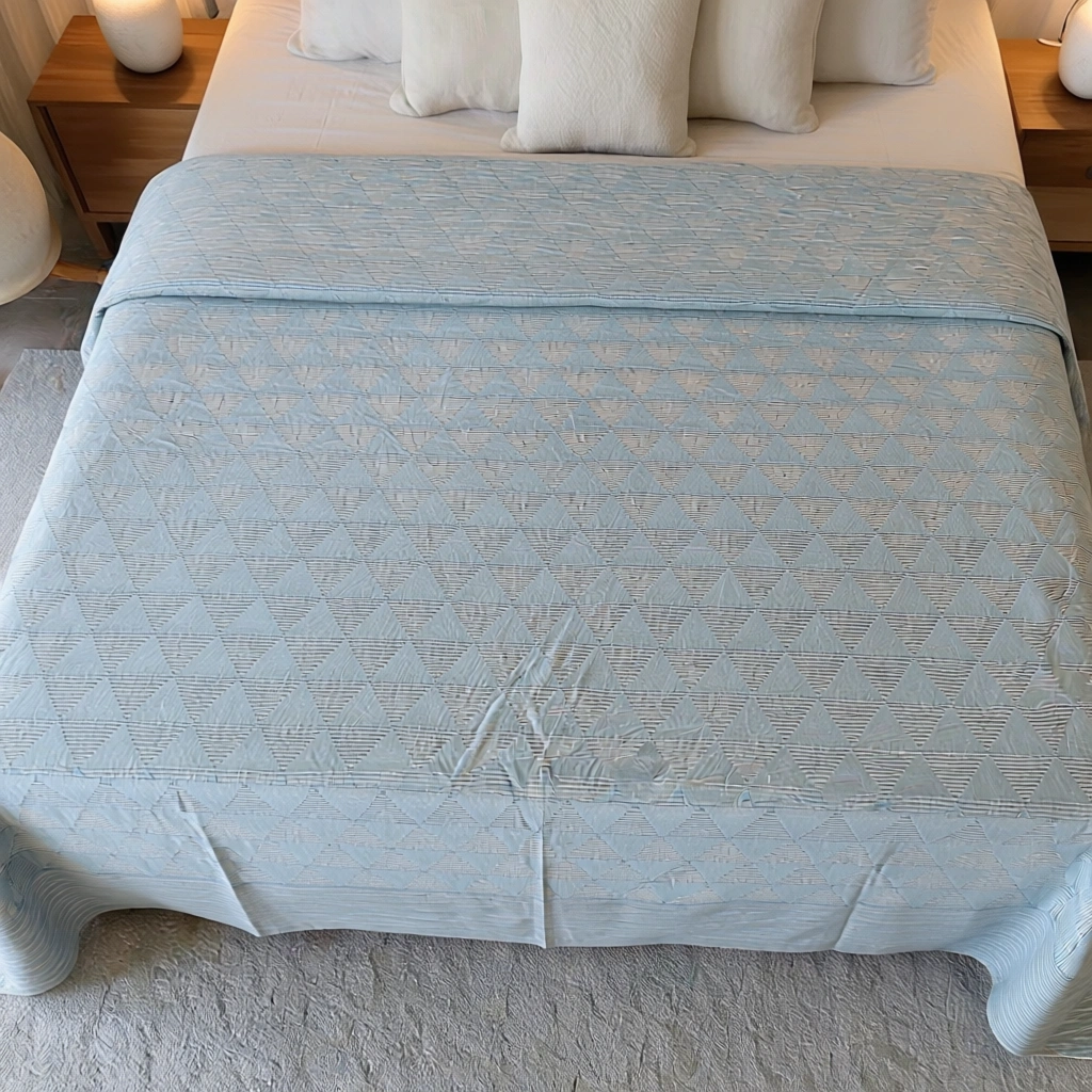 King Size Block Printed Percale Fine Cotton Bedspread with 2 Pillow Cases 100913