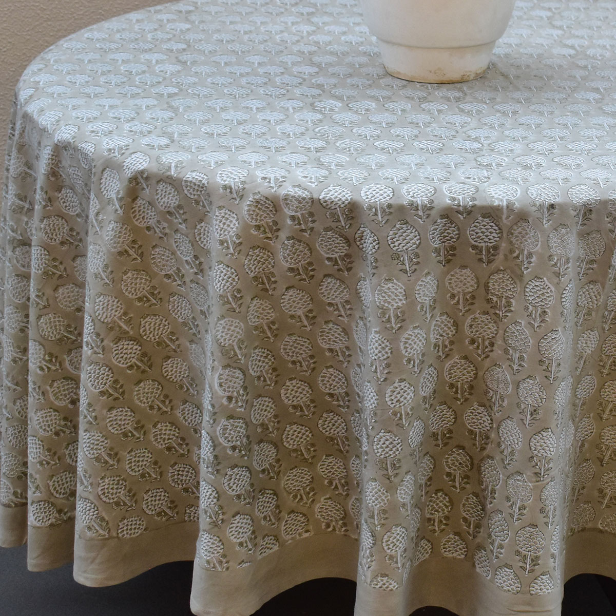 Round 220 cms Cotton French Design Table Cover Sandstone Grove 202410