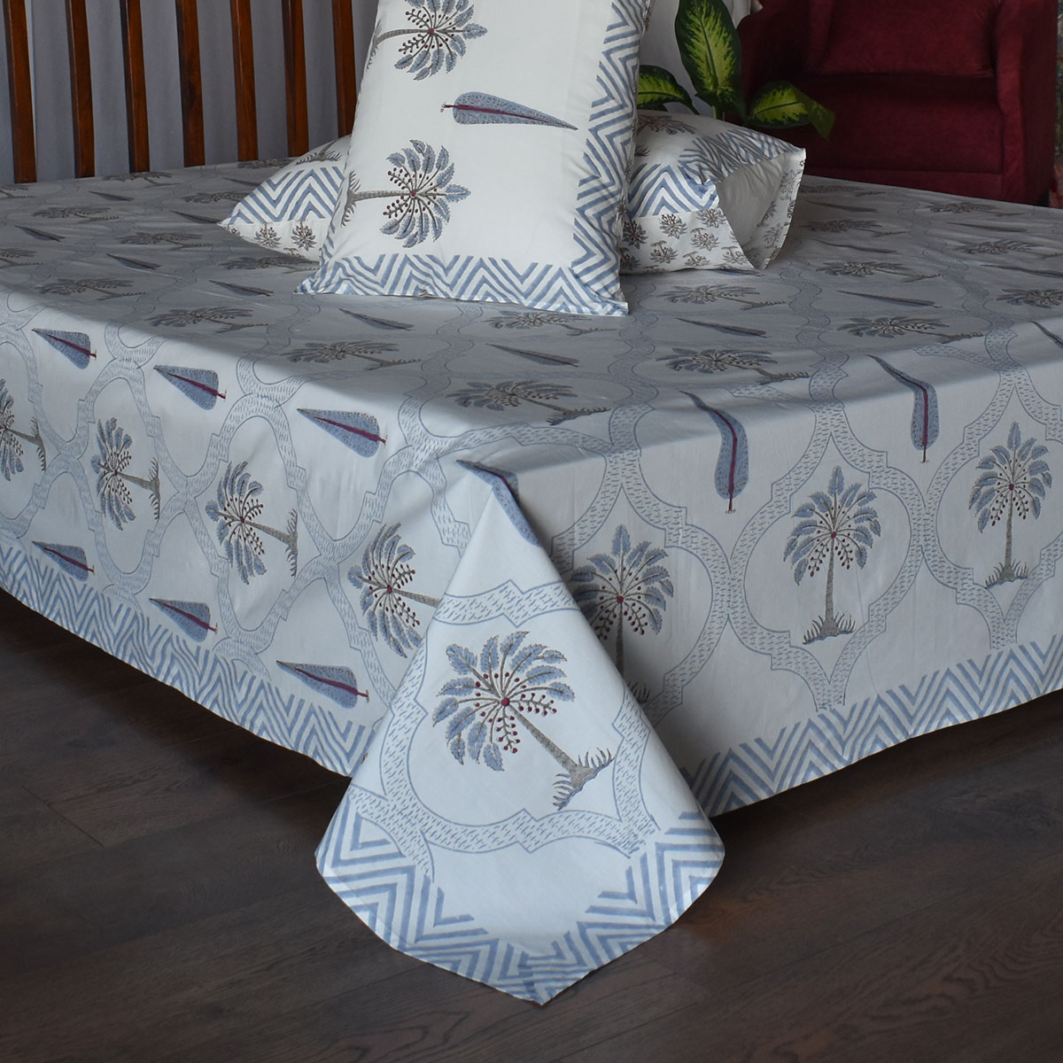 Queen Size Percale Fine Cotton Bedspread with 2 Pillow Cases 200008
