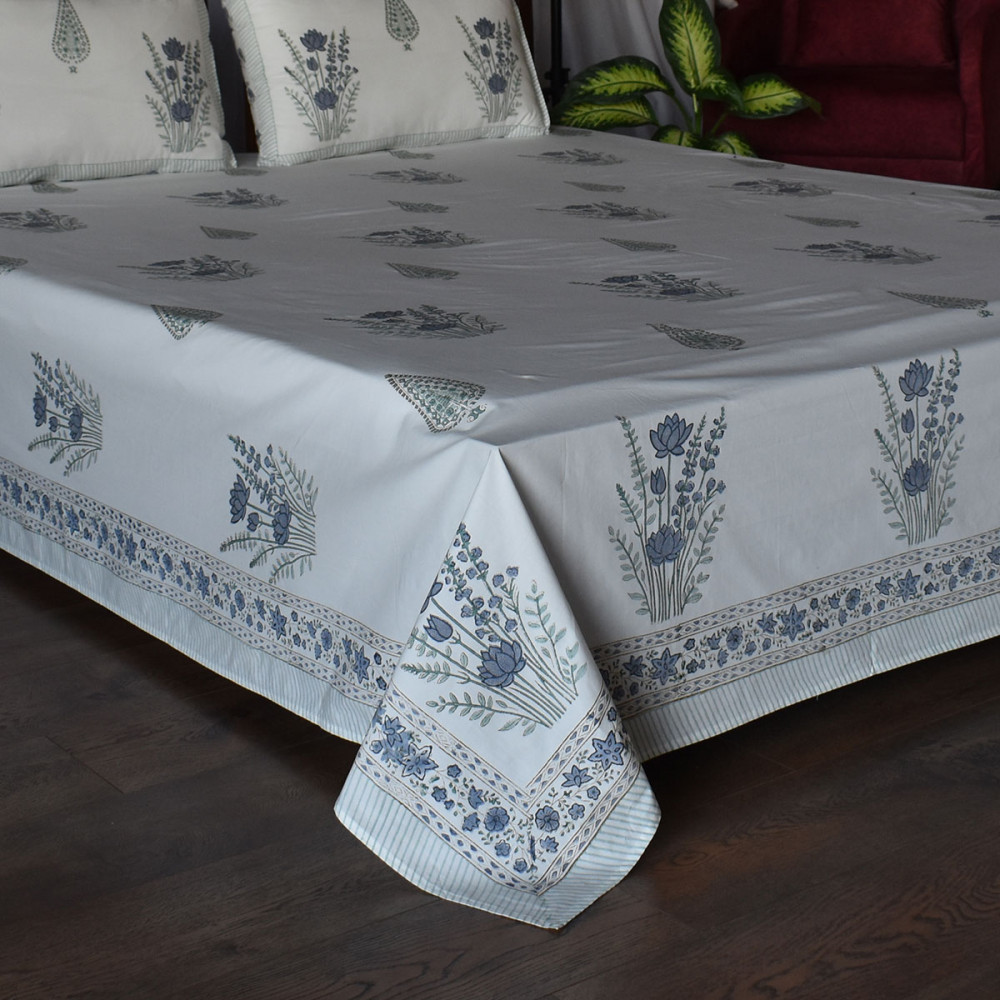 Image of Queen Size Percale Fine Cotton Bedspread with 2 Pillow Cases | 200031