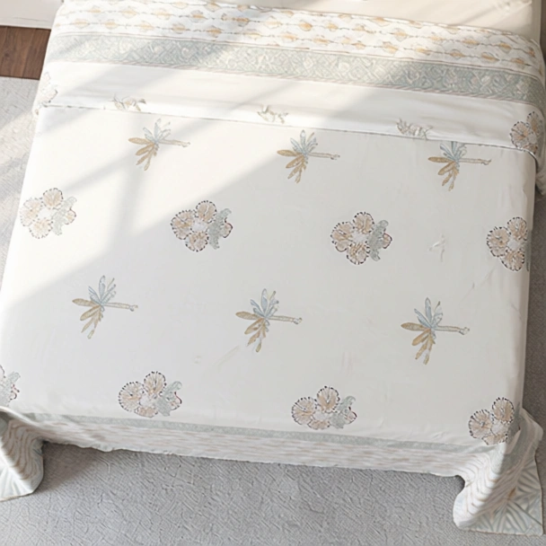 King Size Block Printed Percale Fine Cotton Bedspread with 2 Pillow Cases 200937