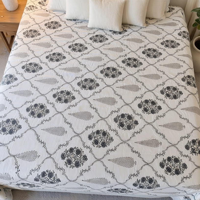 King Size Block Printed Percale Fine Cotton Bedspread with 2 Pillow Cases 200938