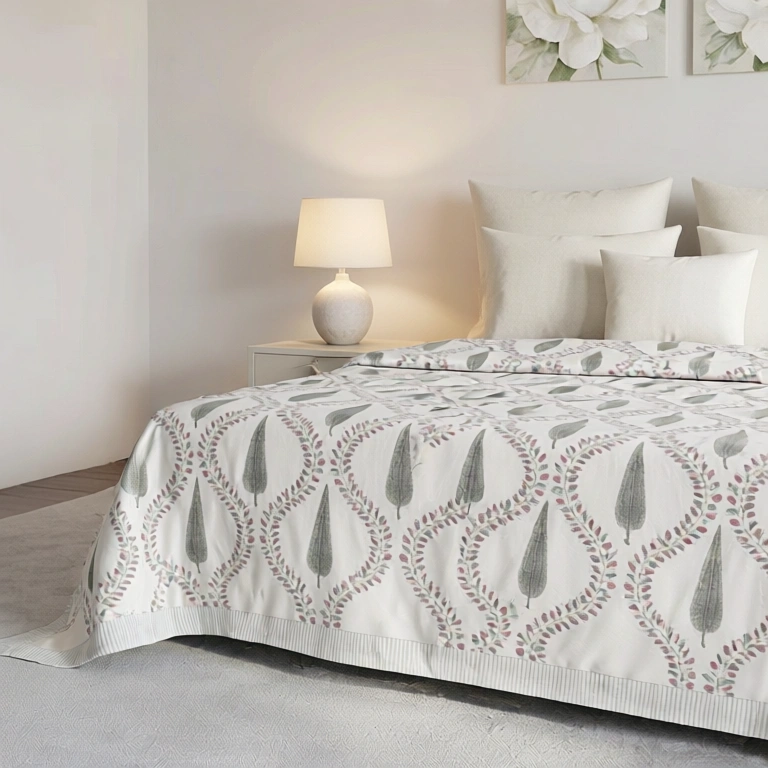 King Size Block Printed Percale Fine Cotton Bedspread with 2 Pillow Cases 200953