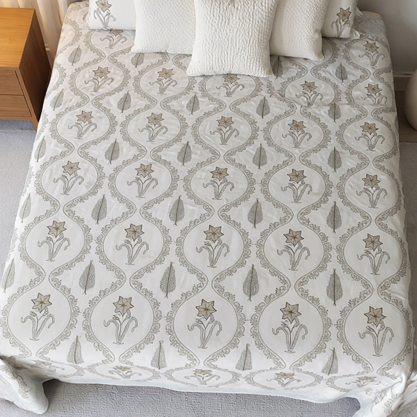 King Size Block Printed Percale Fine Cotton Bedspread with 2 Pillow Cases 200956