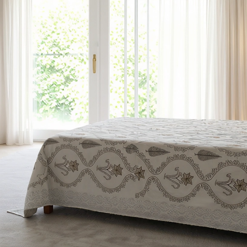 King Size Block Printed Percale Fine Cotton Bedspread with 2 Pillow Cases 200956