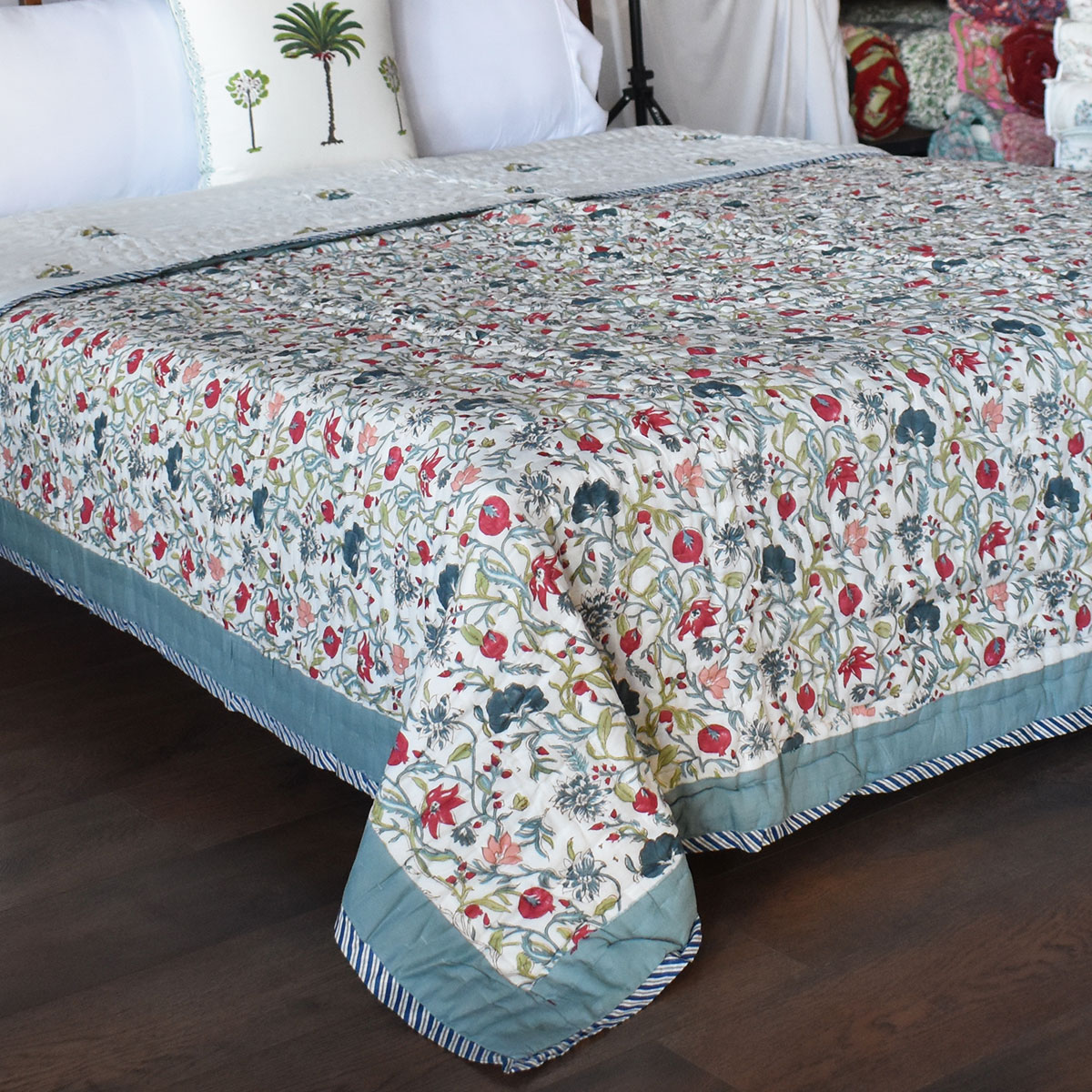 Hand Block Printed Cotton Queen Size Quilt 202213