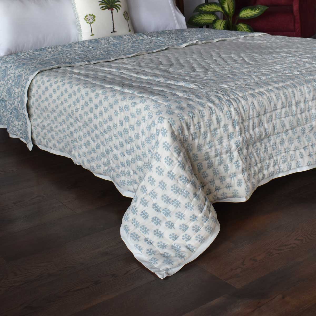 Hand Block Printed Cotton King Size Quilt 202217