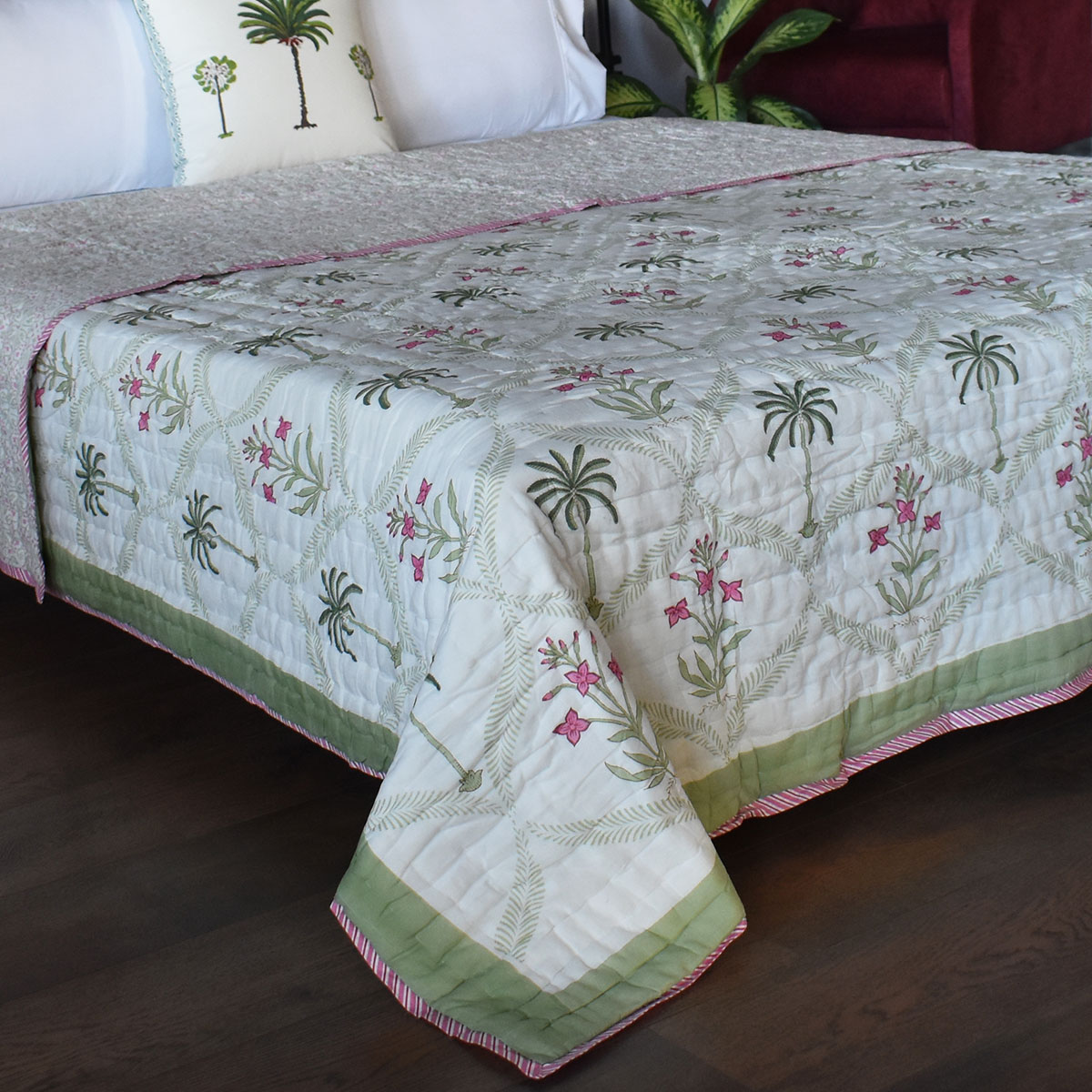 Hand Block Printed Cotton Queen Size Quilt 202305