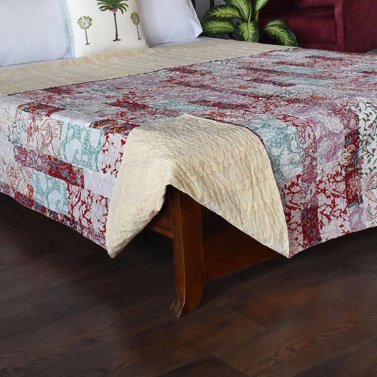 Hand Quilted Kantha Patchwork Quilt  Artisan-Made Elegance by Roopantaran  202583