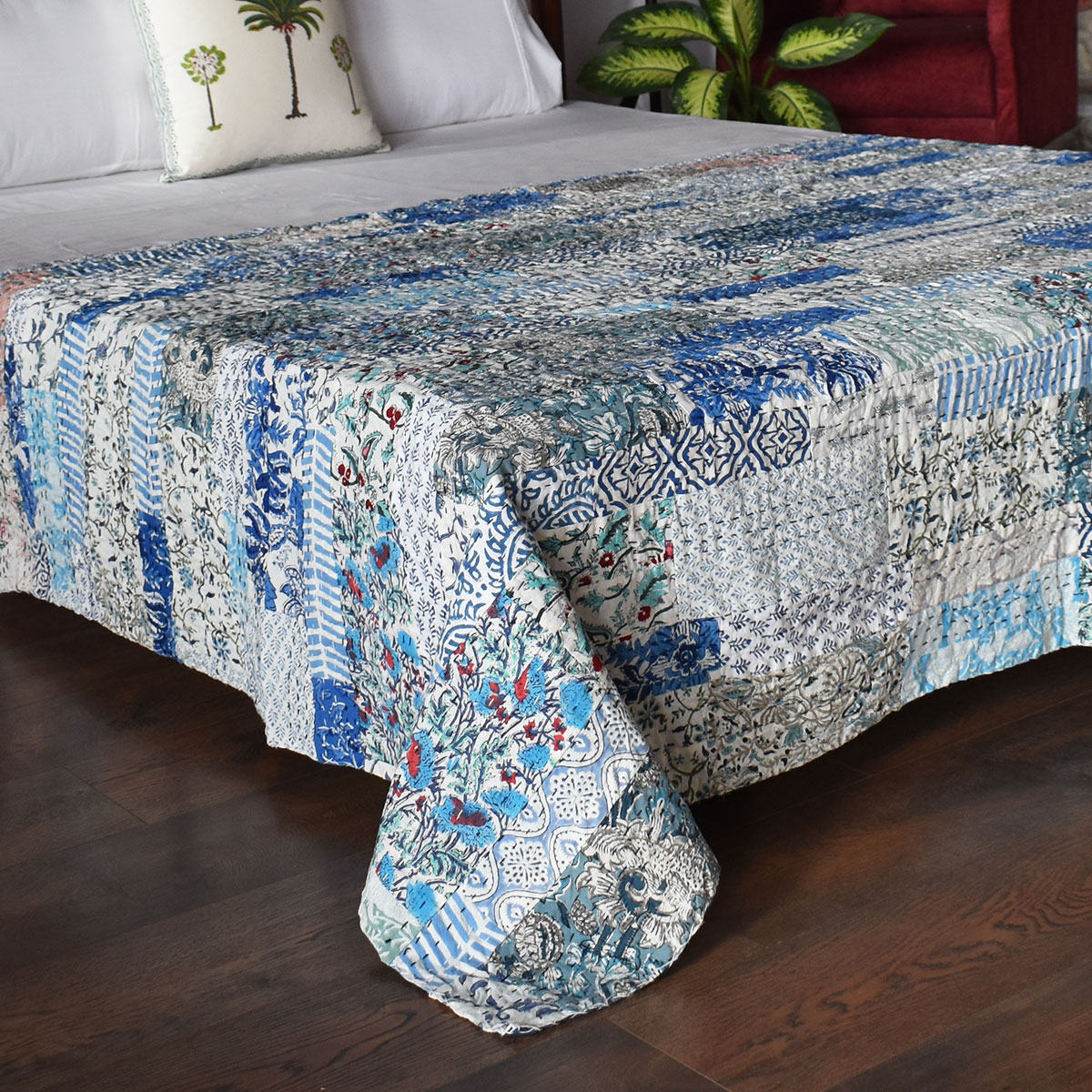 Hand Block Printed Cotton Twin Size Kantha 260323