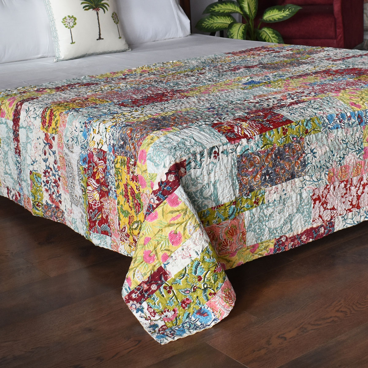 Hand Block Printed Cotton Twin Size Kantha 260327