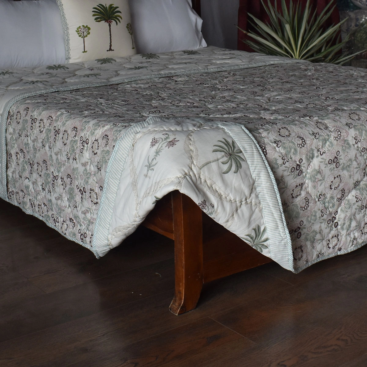 Hand Block Printed Cotton Queen Size Quilt  261201