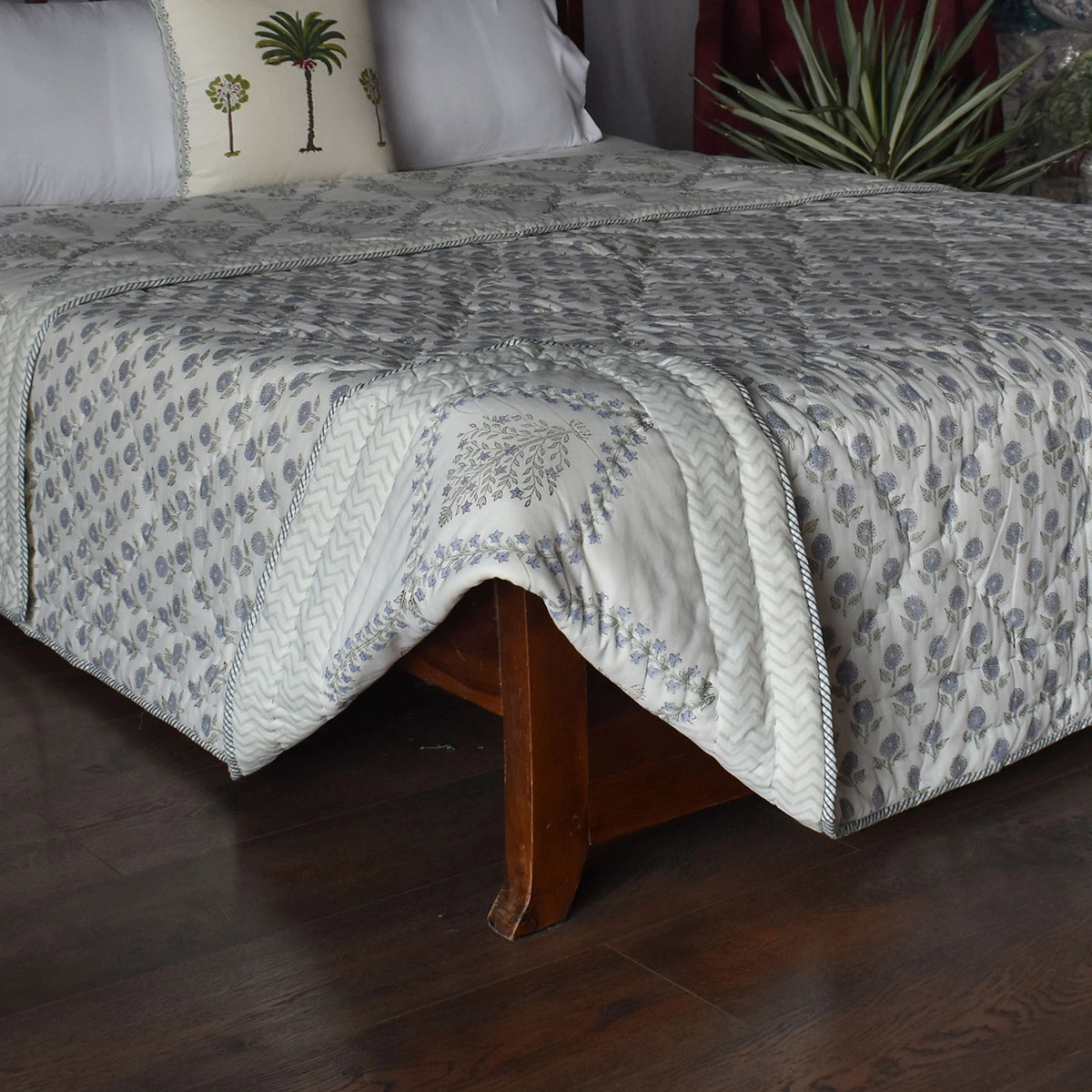 Hand Block Printed Cotton Queen Size Quilt  261208