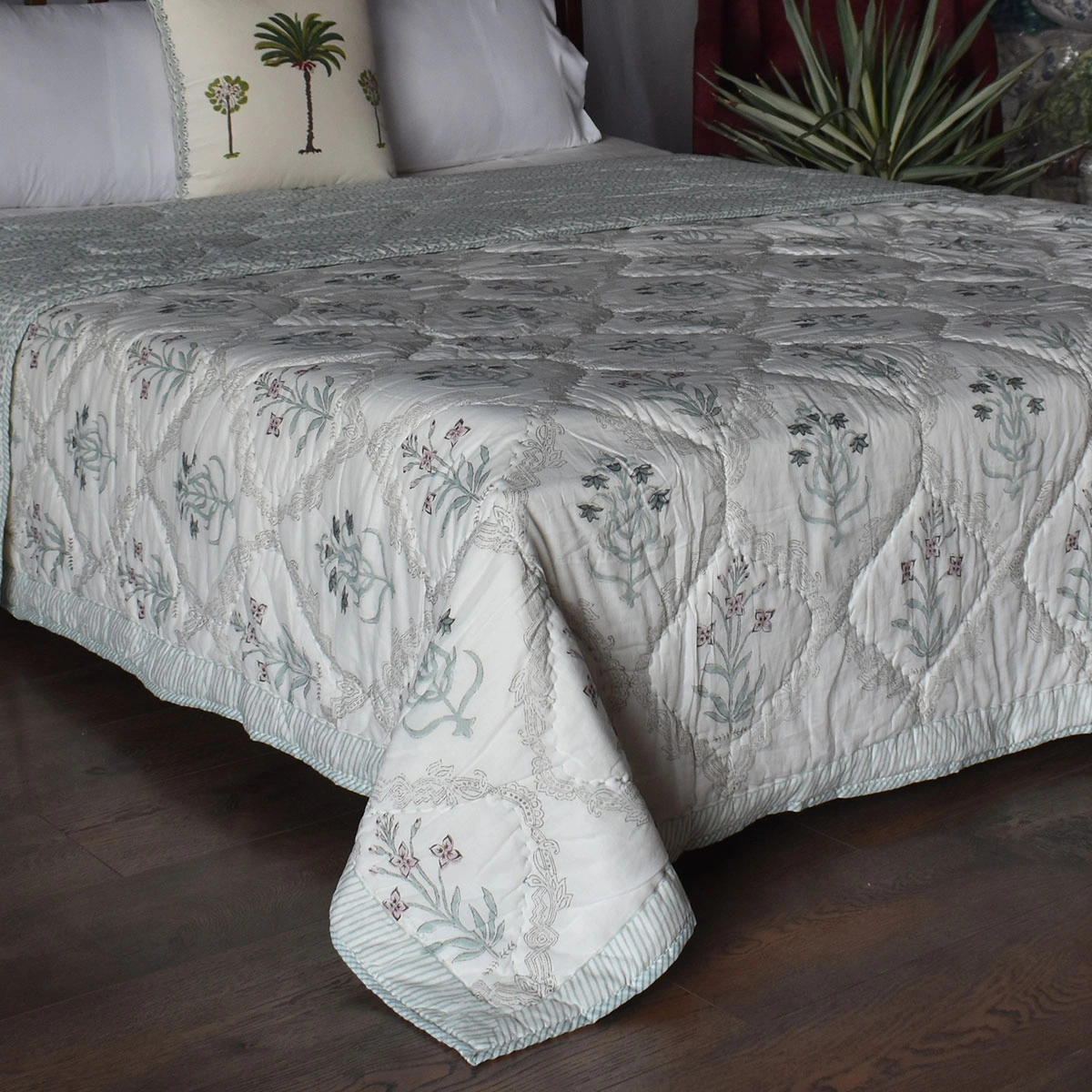 Hand Block Printed Cotton Queen Size Quilt  261209