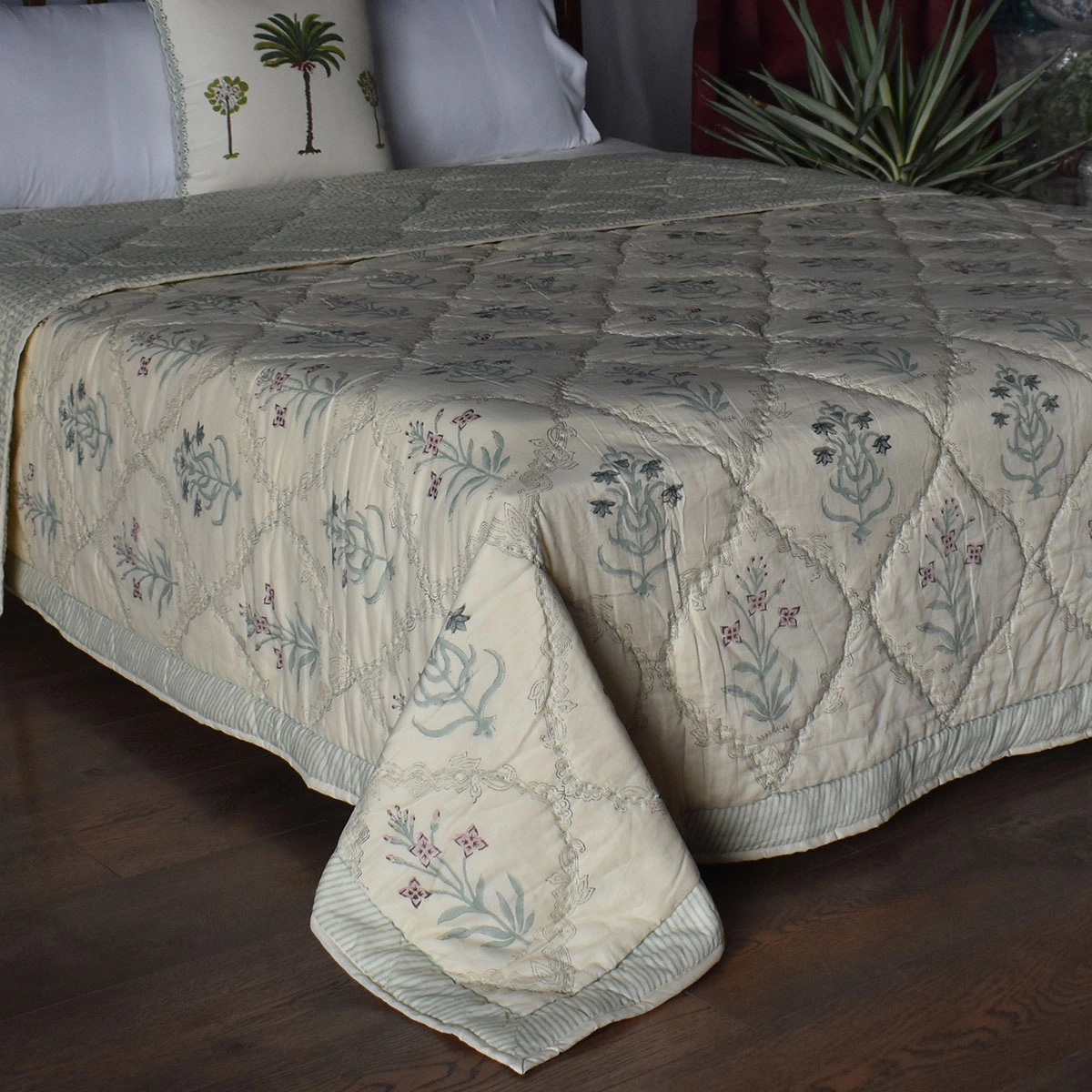 Hand Block Printed Cotton Queen Size Quilt  261216