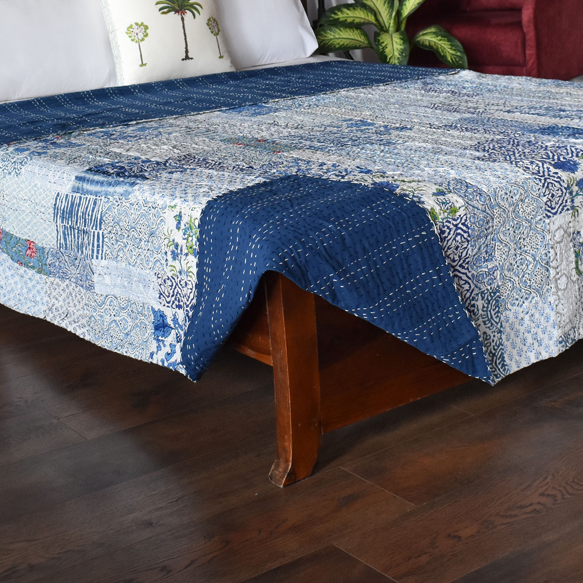 Hand Quilted Kantha Patchwork Quilt Artisan-Made Elegance by Roopantaran 262015