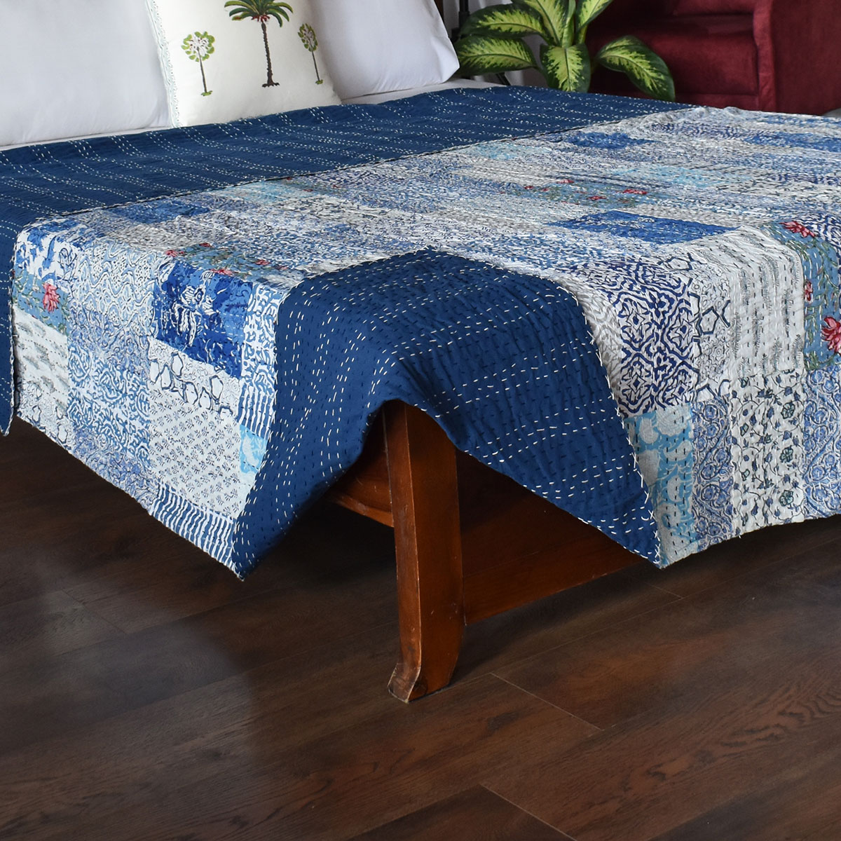 Hand Quilted Kantha Patchwork Quilt Artisan-Made Elegance by Roopantaran 262016
