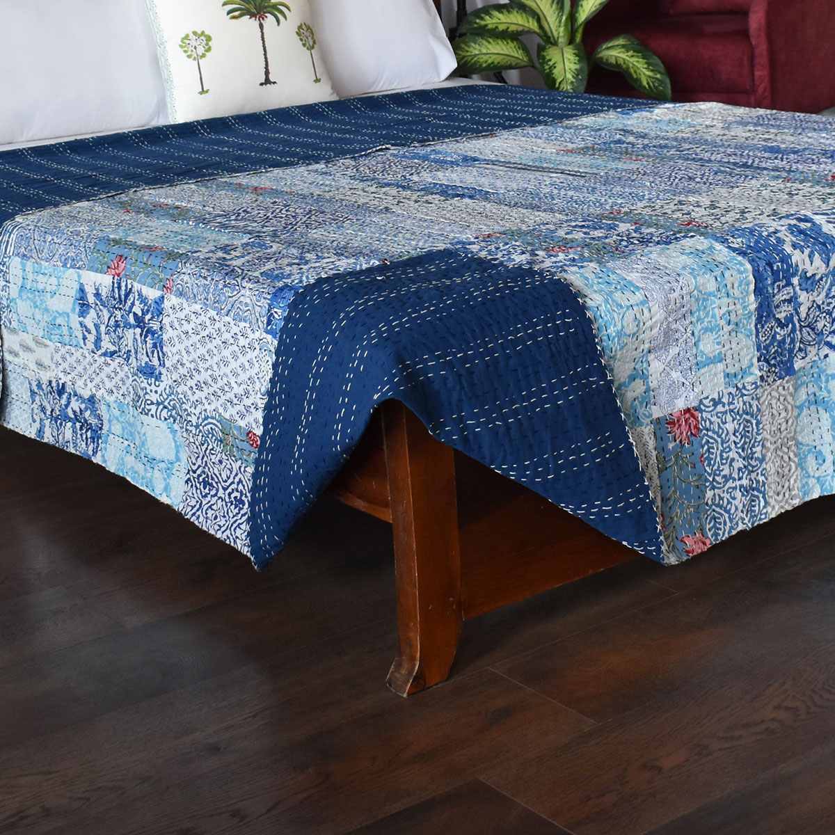 Hand Quilted Kantha Patchwork Quilt Artisan-Made Elegance by Roopantaran 262024