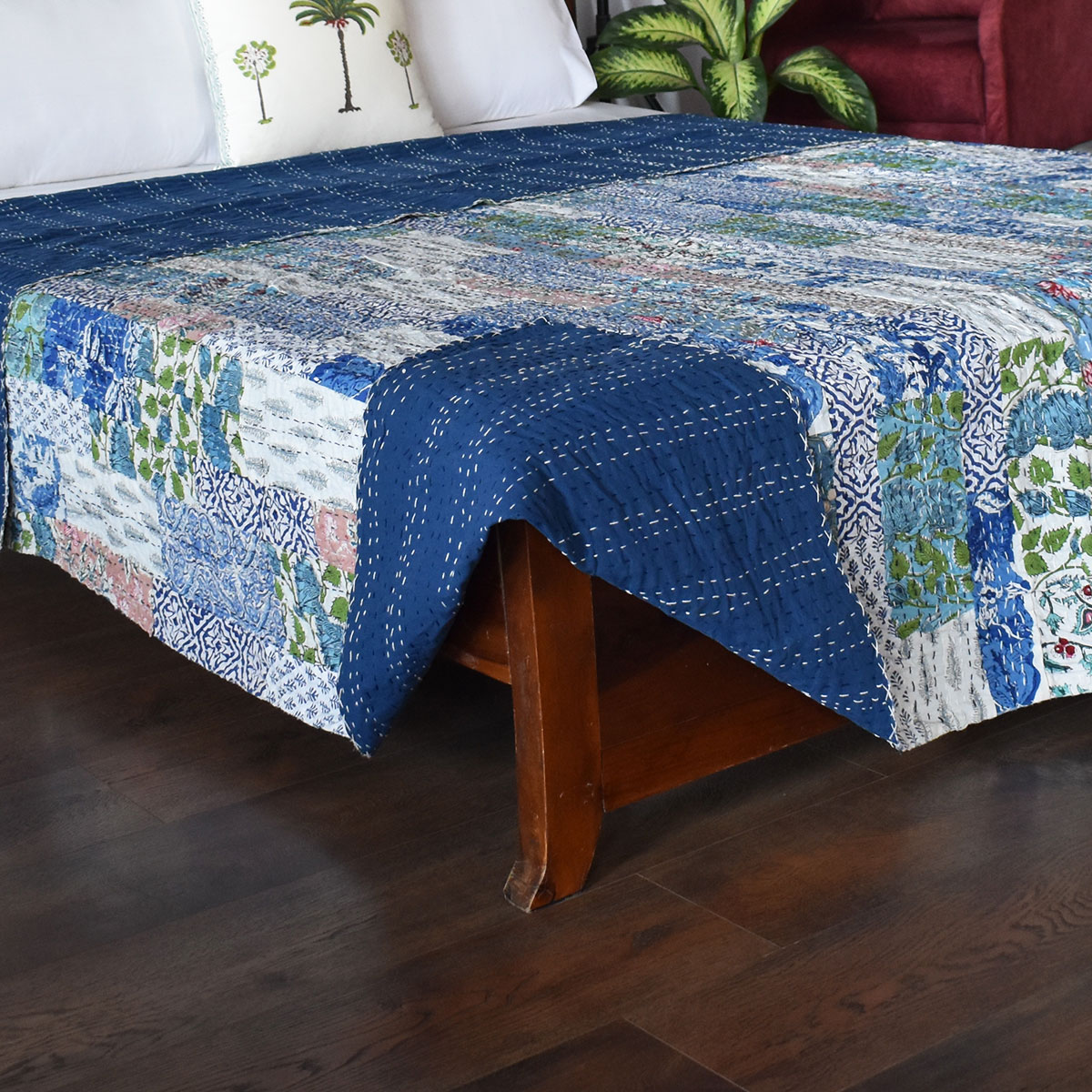 Hand Quilted Kantha Patchwork Quilt Artisan-Made Elegance by Roopantaran 262026