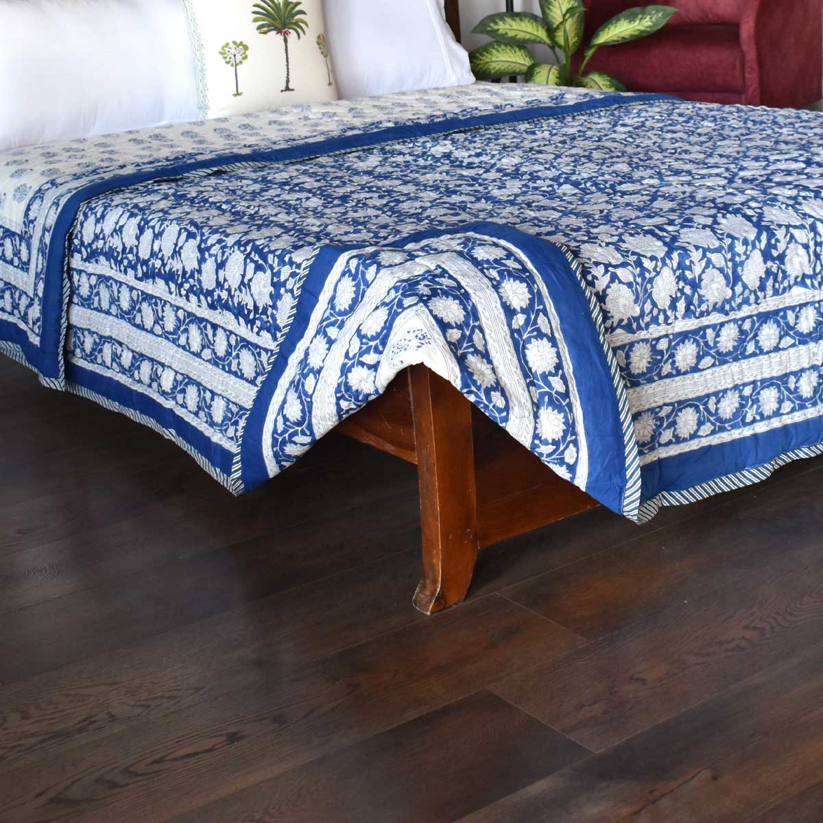 Hand Block Printed Cotton Queen Size Quilt 302015