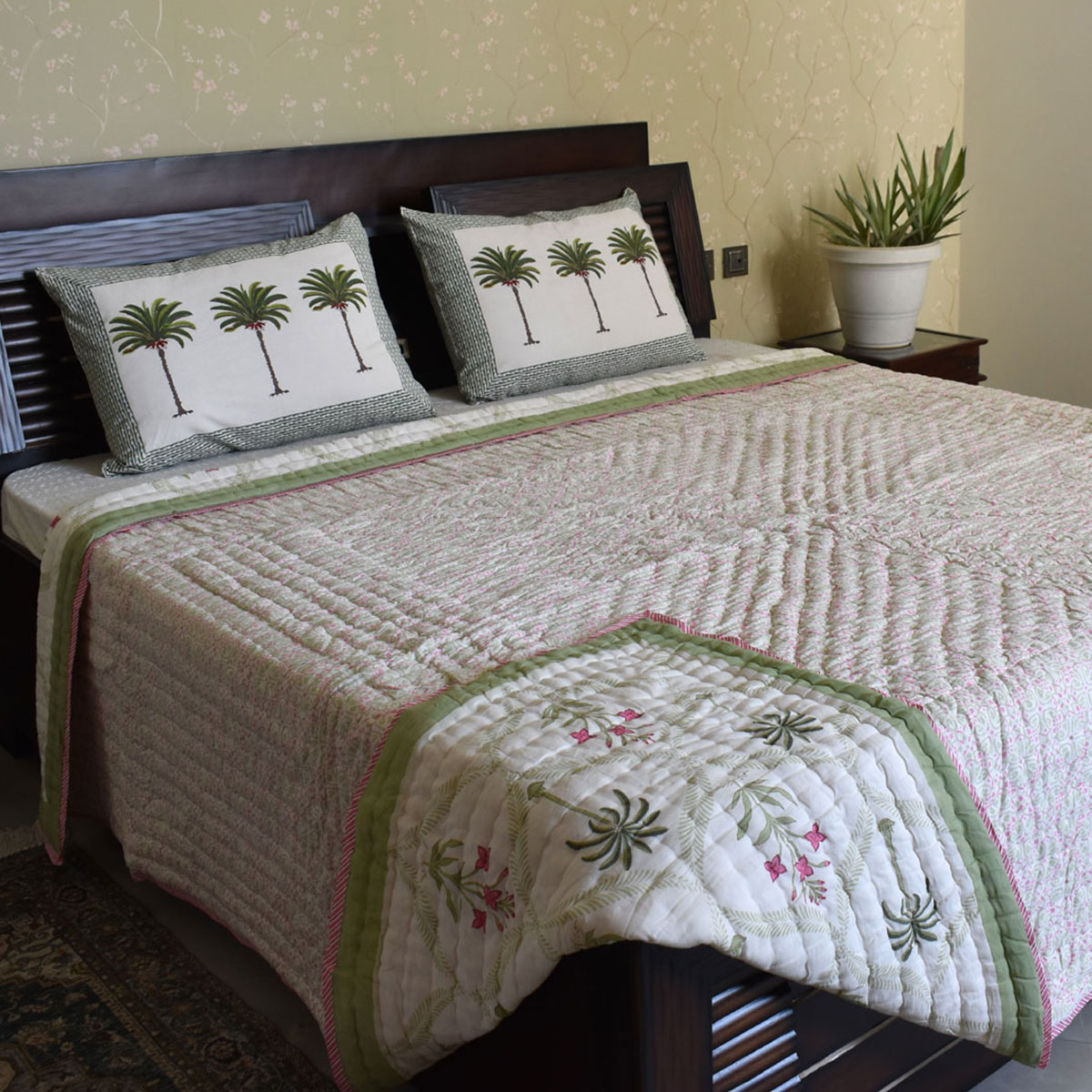 Hand Block Printed Cotton Queen Size Quilt 202305