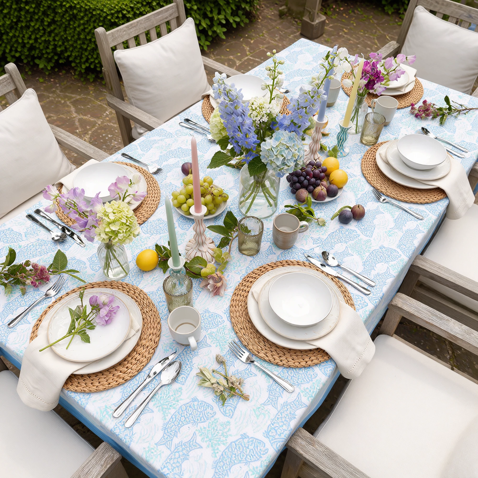 12 Seater Tablecloth 180x340 cms African Fish Blue Mist 260713