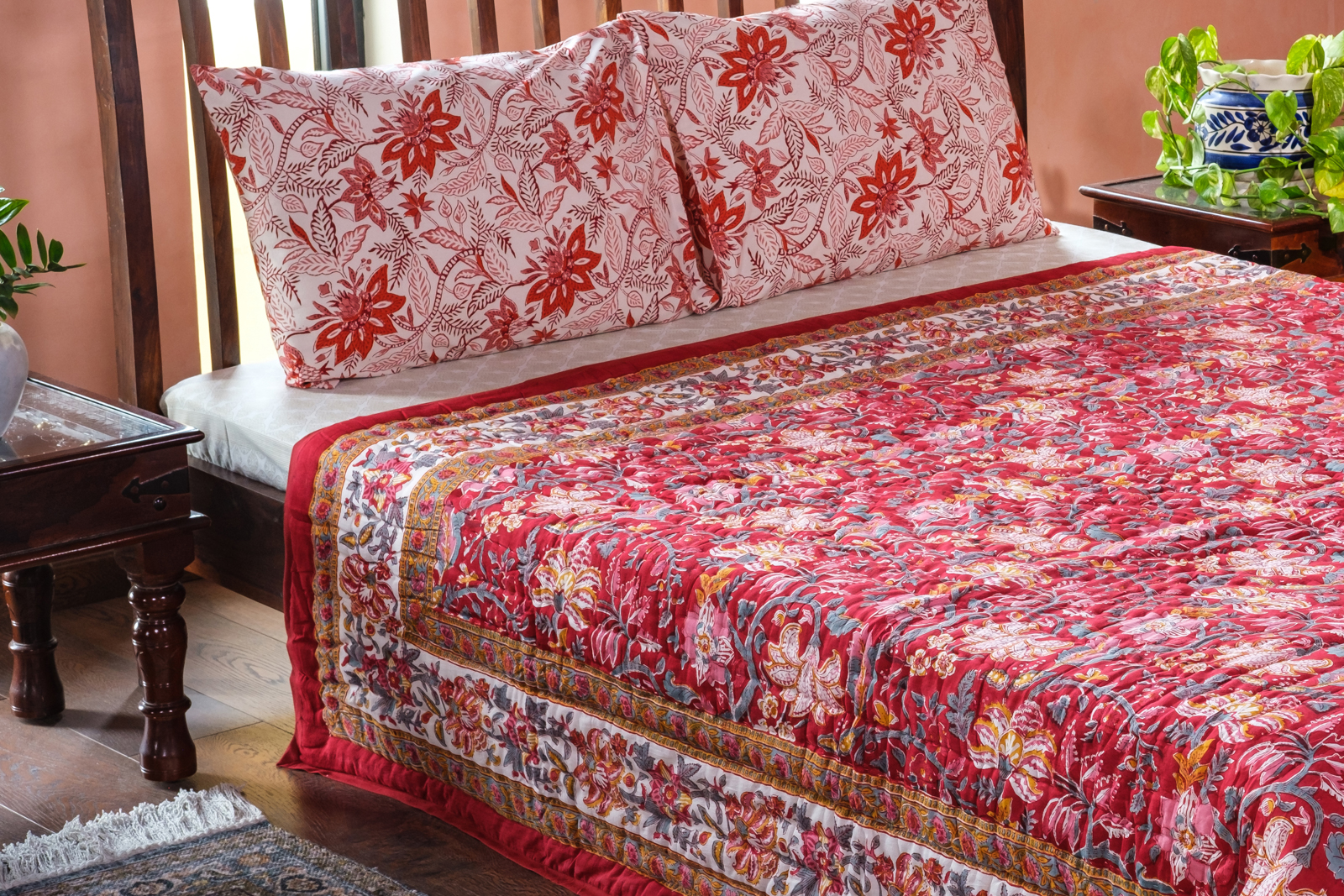 Hand Block Printed Cotton Queen Size Quilt Anarkali Red Gud 201397