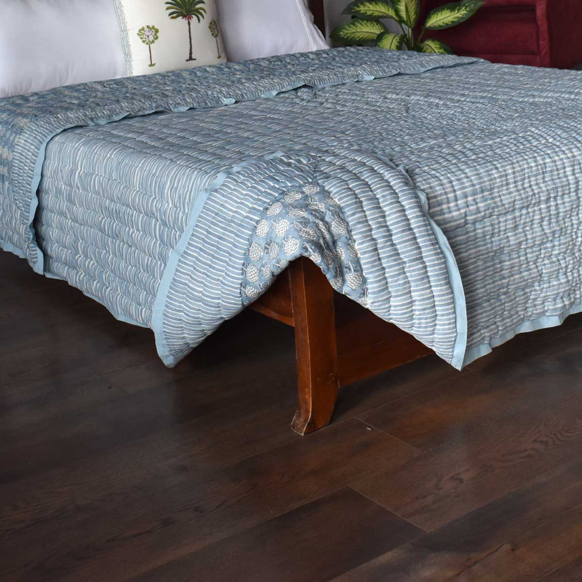 Hand Block Printed Cotton Queen Size Quilt Artichoke Pearl Blue 251210