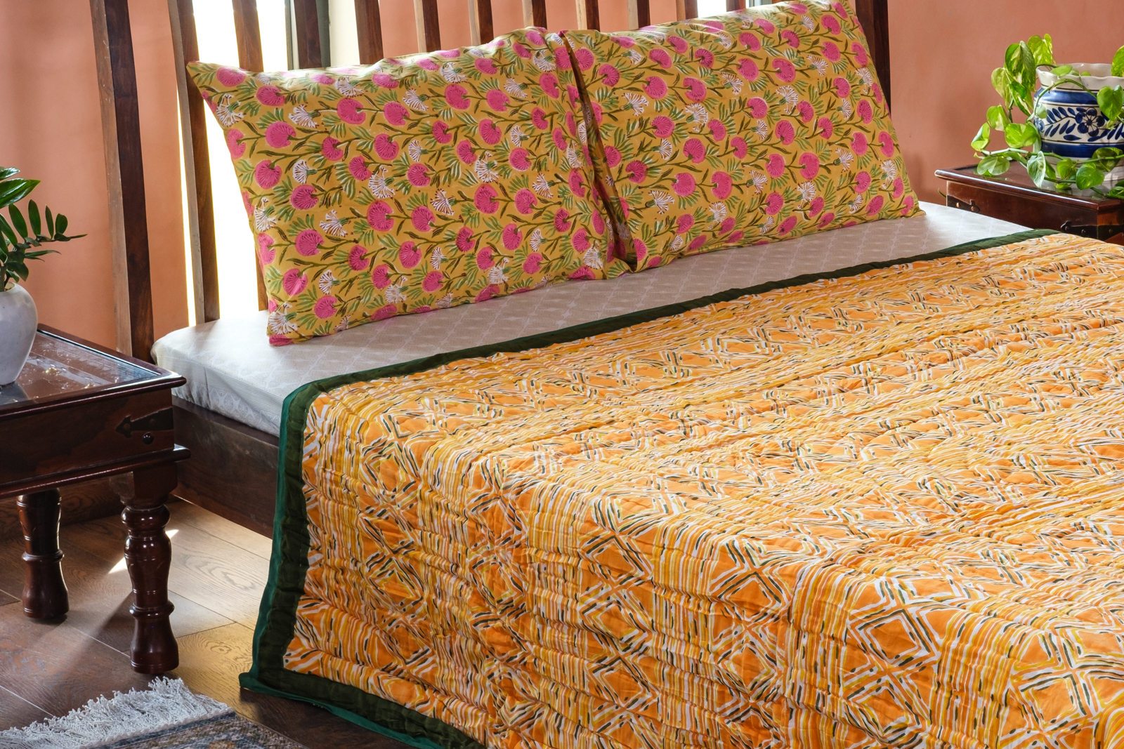 Hand Block Printed Cotton Queen Size Quilt  Aztec Lime 500926