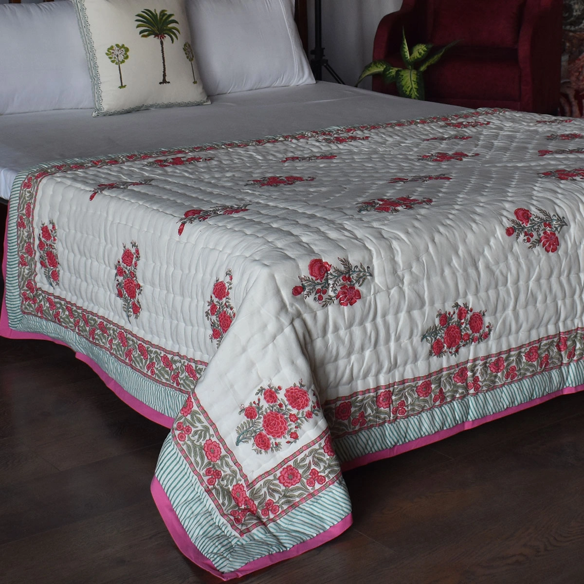 Hand Block Printed Cotton Twin Size Quilt Bale Pink Red 251212