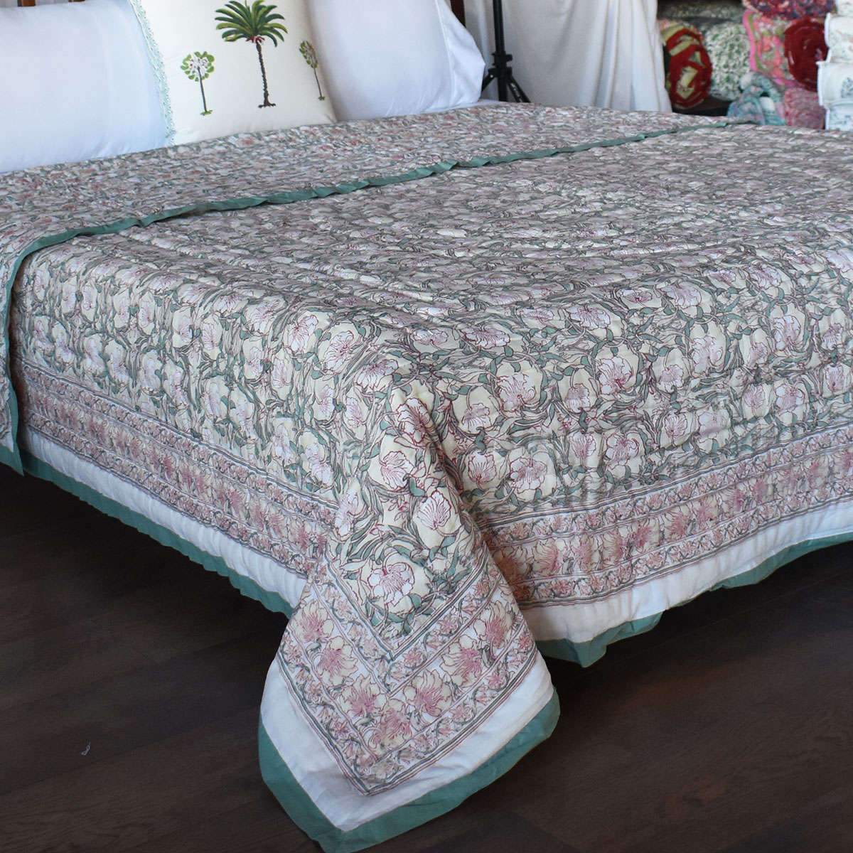Hand Block Printed Cotton Queen Size Quilt Bauhaus Beige Gud 505032