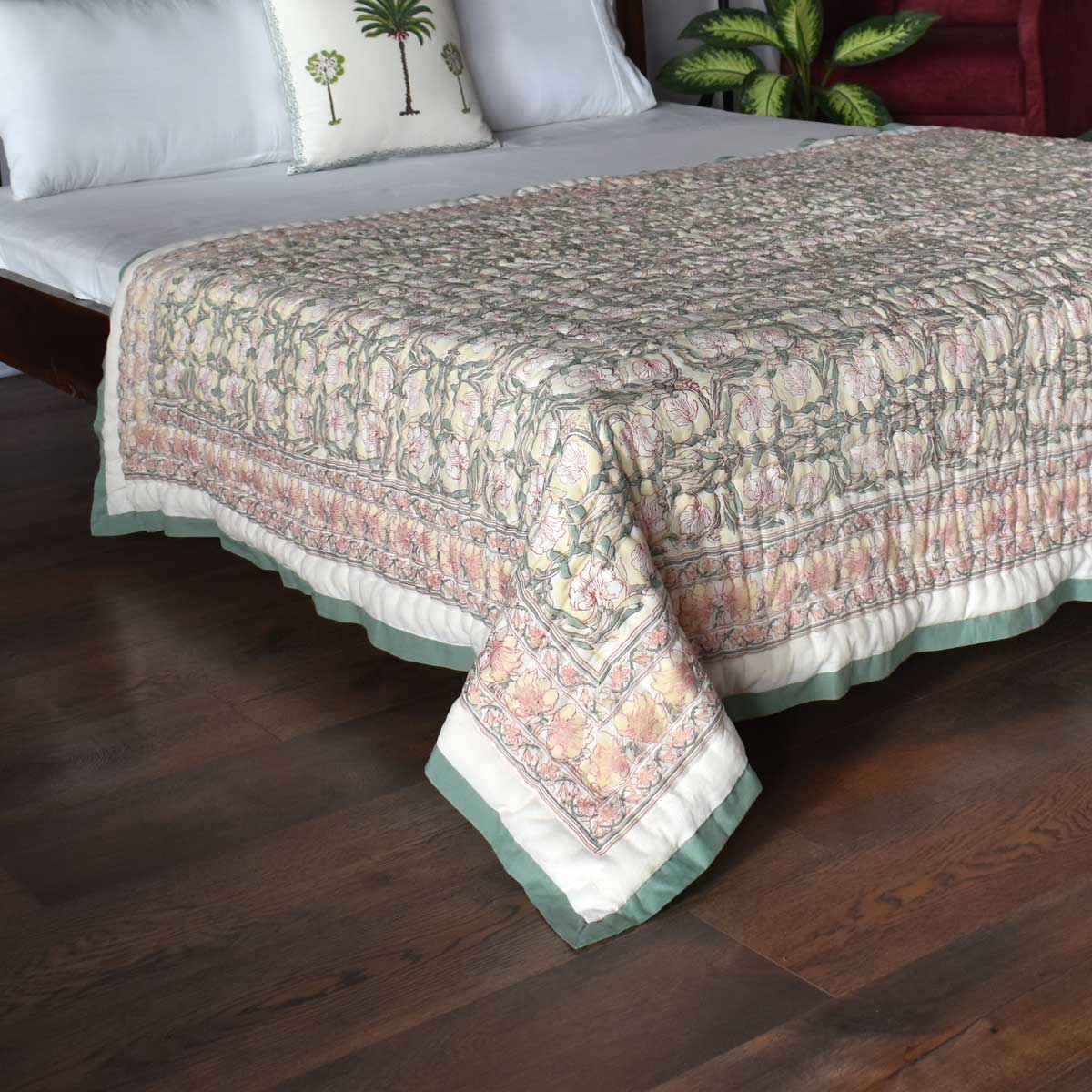 Hand Block Printed Cotton Twin Size Quilt  Bauhaus Beige Gud 505032