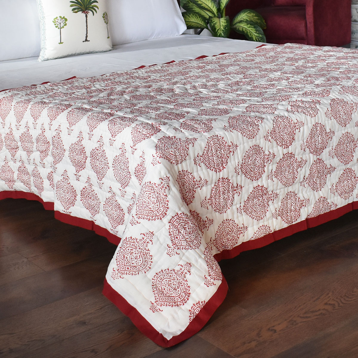 Hand Block Printed Cotton Twin Size Quilt  Bauhaus Lolipop 502191