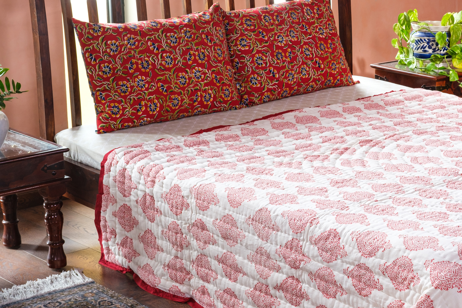 Hand Block Printed Cotton Queen Size Quilt Bauhaus Lolipop 502191