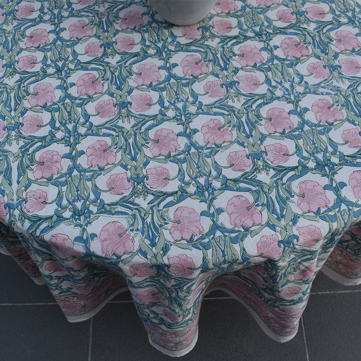 Hand Block Printed Cotton Round Tablecloth 150 cms Bauhaus Pink Flower 601774