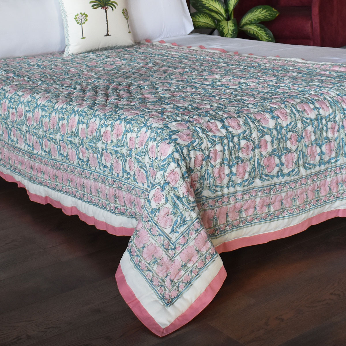 Hand Block Printed Cotton Twin Size Quilt Bauhaus Pink Flower 601774