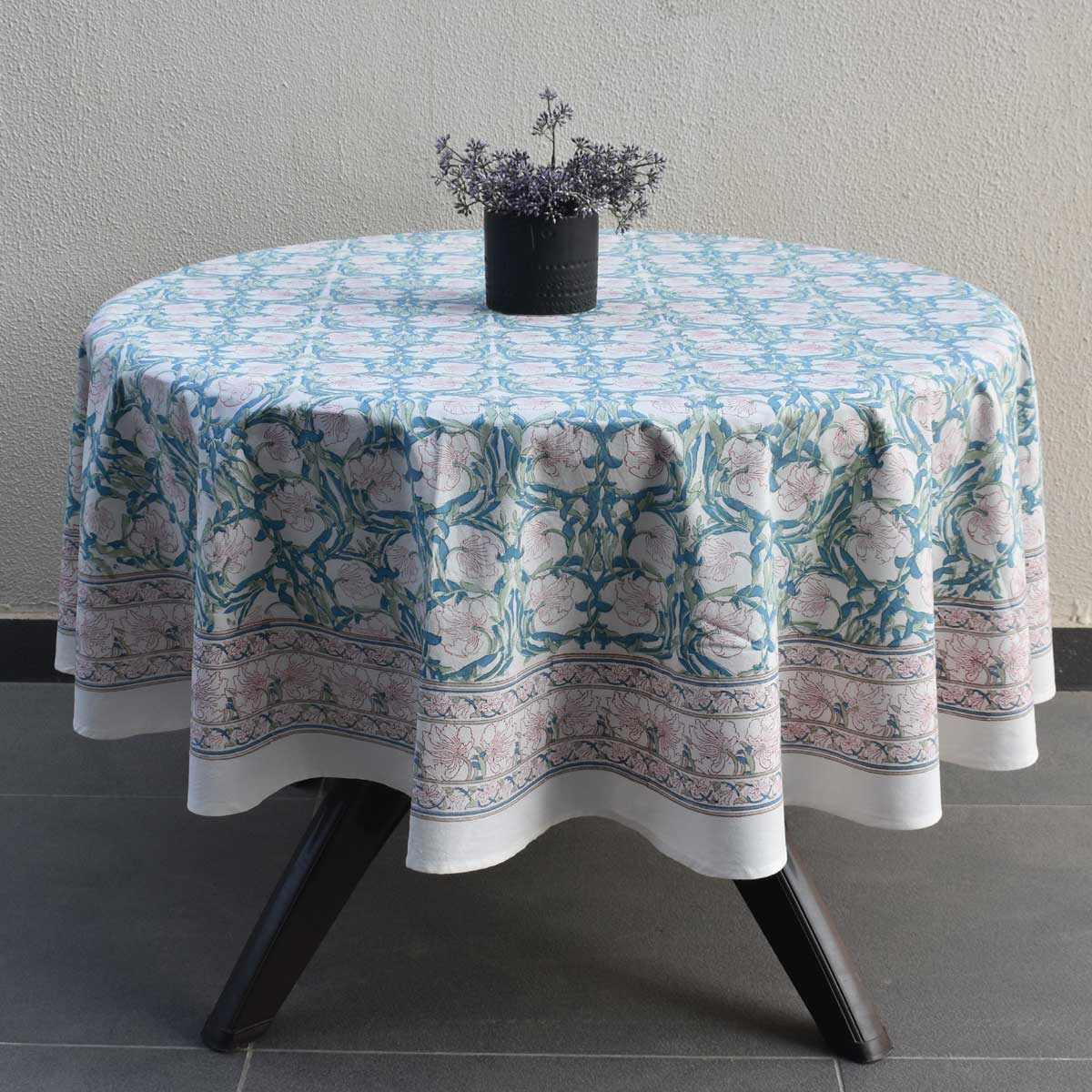 Round 275 cms 100 Cotton Tablecloth Bauhaus-Pink-Open-601781