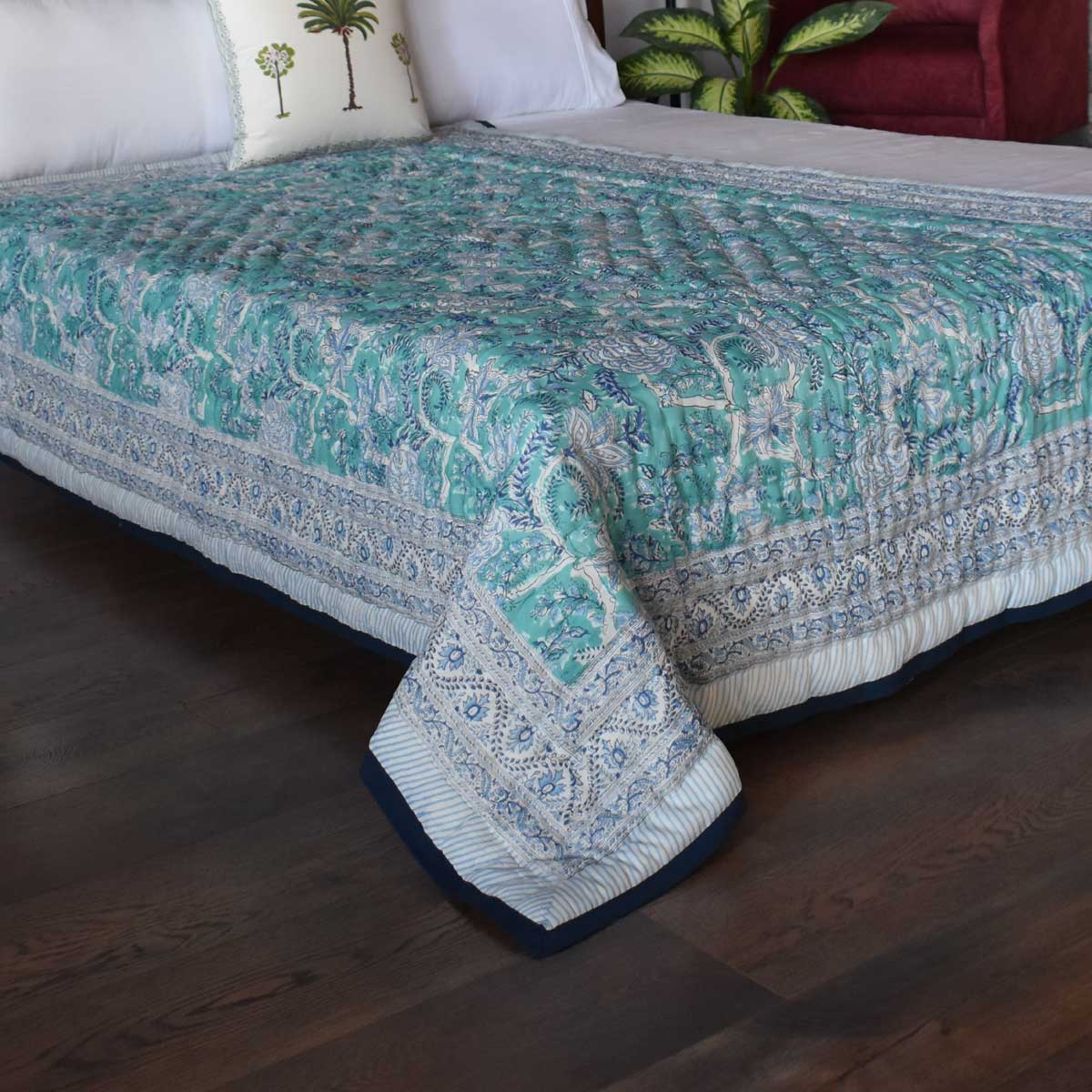 Hand Block Printed Cotton Twin Size Quilt Bela Bristol Blue 601091