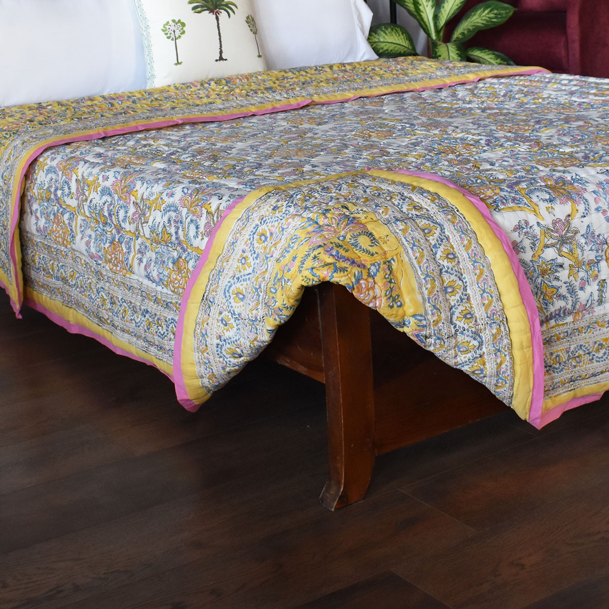 Hand Block Printed Cotton Queen Size Quilt Bela Lime 906220