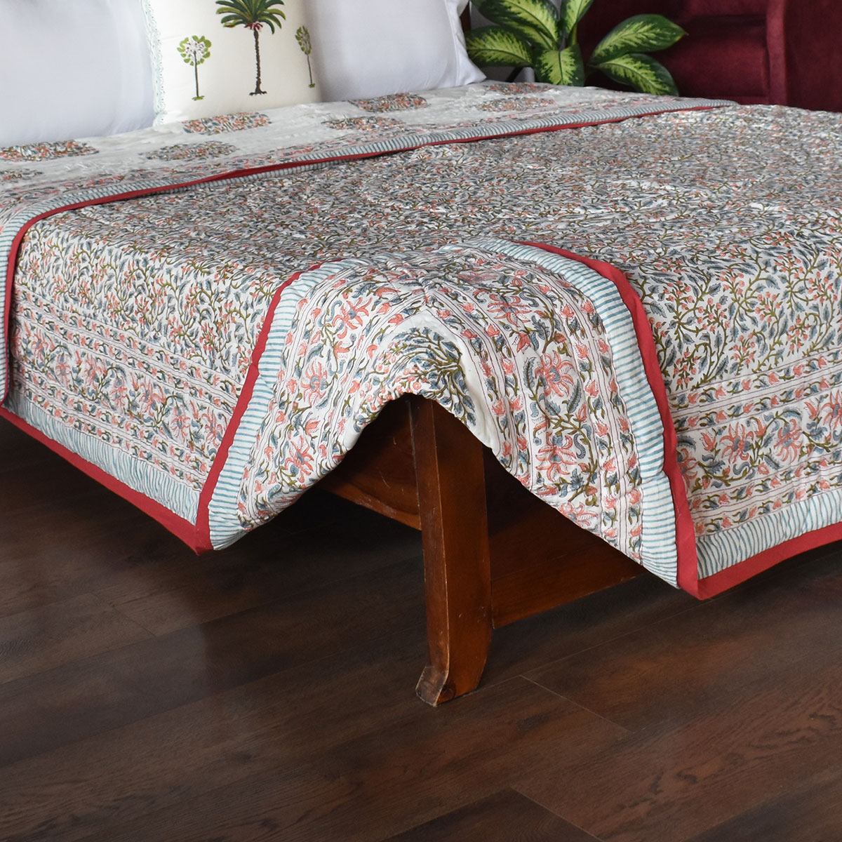 Hand Block Printed Cotton Queen Size Quilt Berry Pink 106128