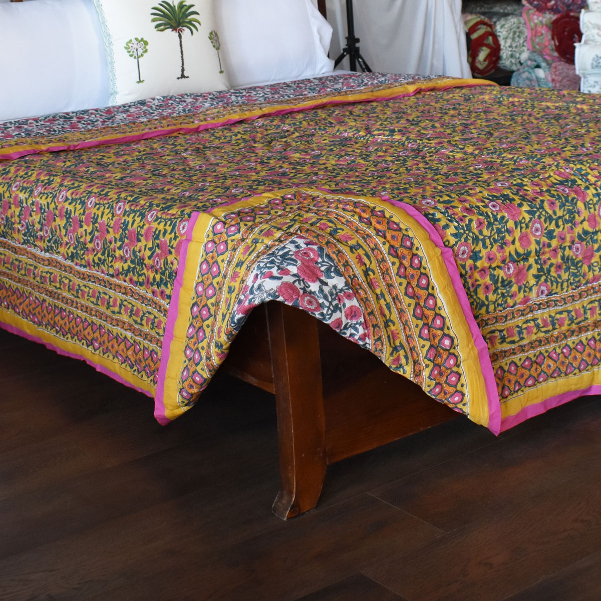Hand Block Printed Cotton Quilt King Size Bhare Pile Phool 102376